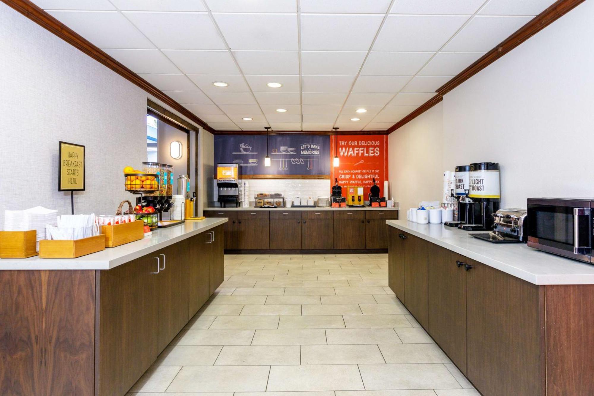 Hampton Inn & Suites Tallahassee I-10-Thomasville Road Zewnętrze zdjęcie