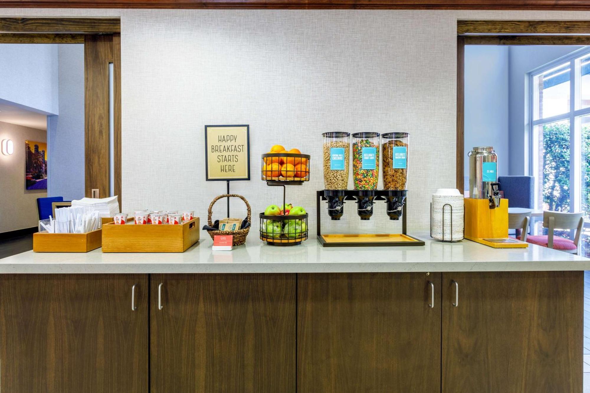 Hampton Inn & Suites Tallahassee I-10-Thomasville Road Zewnętrze zdjęcie